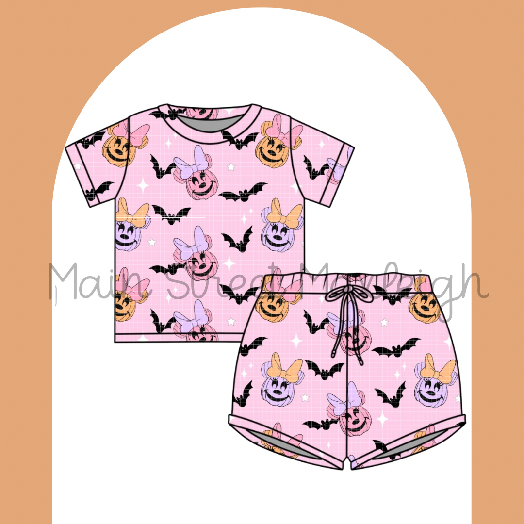 Batty Halloween mouse waffle set