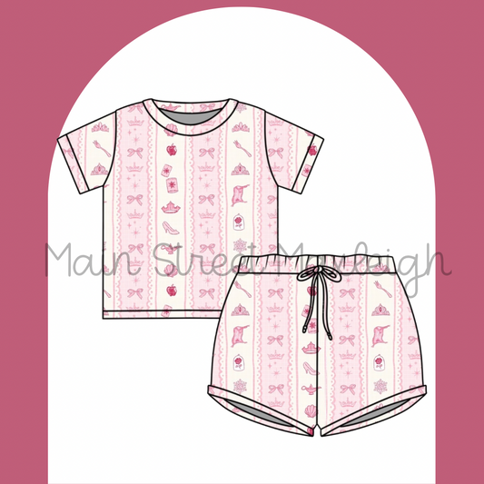 Royalty lace waffle set