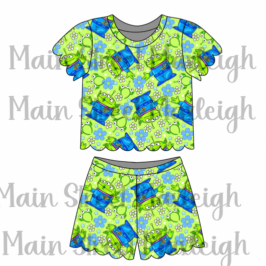 The claw scallop short set