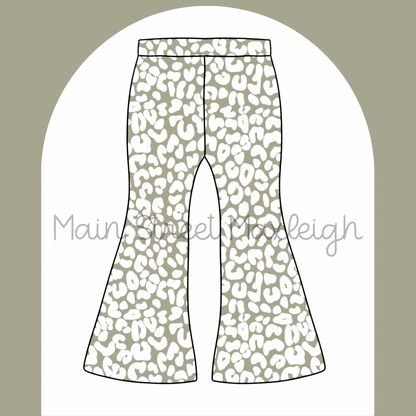Sage leopard flares