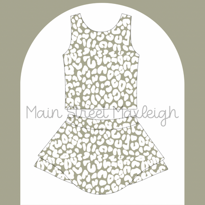 Sage leopard yoga set