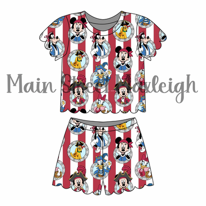 Pirate Porthole cruise Scallop short set